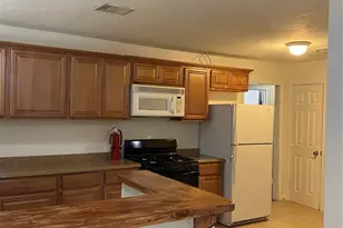 2734 Almeda Plaza Dr, Houston, TX 77045 - Photo 7