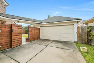 3234 Shadowleaf Dr, Houston, TX 77082 - Photo 31