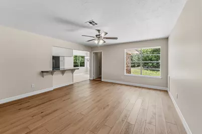 2615 Chimney Rock, Huntsville, TX 77320 - Photo 11