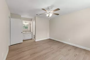 2615 Chimney Rock, Huntsville, TX 77320 - Photo 21