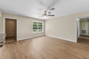 2615 Chimney Rock, Huntsville, TX 77320 - Photo 15