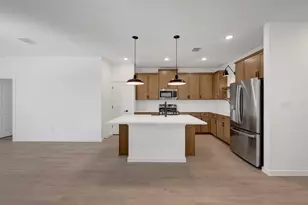 124 Knight Bayou Dr, Dayton, TX 77535 - Photo 3