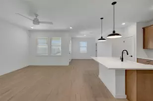 124 Knight Bayou Dr, Dayton, TX 77535 - Photo 5