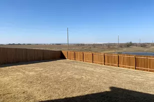 252 Tugboat Annie Wy, Jarrell, TX 76537 - Photo 9