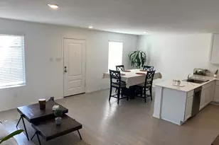 252 Tugboat Annie Wy, Jarrell, TX 76537 - Photo 5