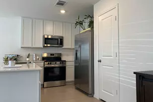 252 Tugboat Annie Wy, Jarrell, TX 76537 - Photo 7