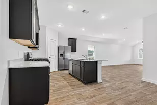 8007 Marconi Corsco Dr, Richmond, TX 77406 - Photo 9