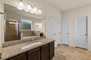 11815 Eagle Ridge Dr, Mont Belvieu, TX 77535 - Photo 23