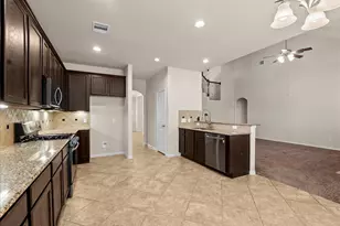 11815 Eagle Ridge Dr, Mont Belvieu, TX 77535 - Photo 17
