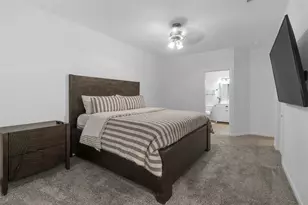 7294 Regency Square Ct, Houston, TX 77036 - Photo 19