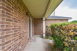 19826 Twisted Creek Dr, Tomball, TX 77375 - Photo 5