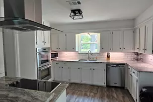 1015 Doral Ln, Houston, TX 77073 - Photo 9