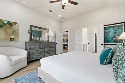 8127 Goliad Way, Beasley, TX 77417 - Photo 11