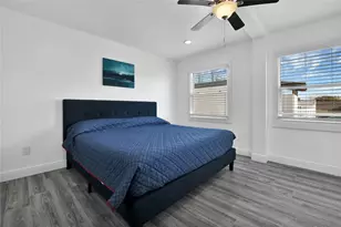 4013 Ave N 1/2, Galveston, TX 77550 - Photo 13