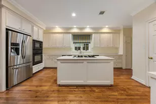 3216 Rice Boulevard, West University Place, TX 77005 - Photo 11