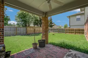 6307 S Wintersage Ln, Houston, TX 77066 - Photo 47