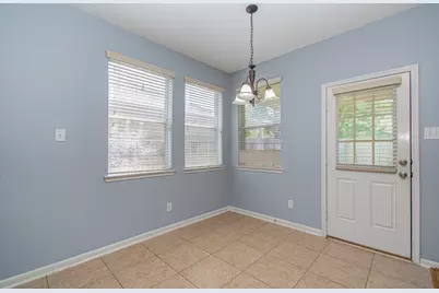 6307 S Wintersage Lane, Houston, TX 77066 - Photo 15