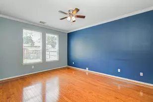 6307 S Wintersage Ln, Houston, TX 77066 - Photo 17