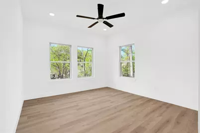 13523 Lakecrest Drive, Cypress, TX 77429 - Photo 33