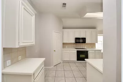 7207 Glenbank Way, Houston, TX 77095 - Photo 13
