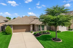 4827 Ladona Ct, League City, TX 77573 - Photo 3