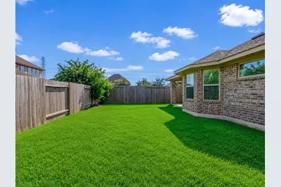 4827 Ladona Court, League City, TX 77573 - Photo 31