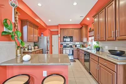 880 Shoal Pointe Lane, League City, TX 77573 - Photo 5