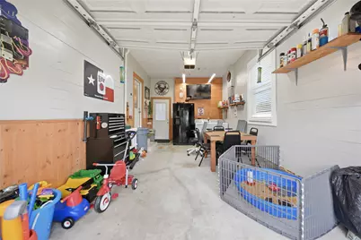 407 N Summit Street, Weimar, TX 78962 - Photo 15