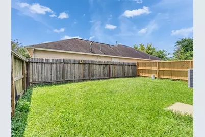 3710 Windmill Village Drive, Houston, TX 77082 - Photo 11