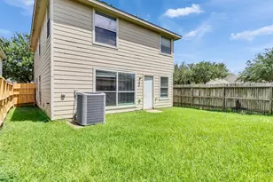 3710 Windmill Village Dr, Houston, TX 77082 - Photo 9