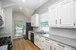 22102 Shortfin Mako Ct, Katy, TX 77449 - Photo 11