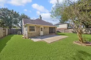 3909 Greenwood Dr, Pearland, TX 77584 - Photo 29