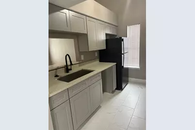7925-7975 Streamside Drive #17, Houston, TX 77088 - Photo 11