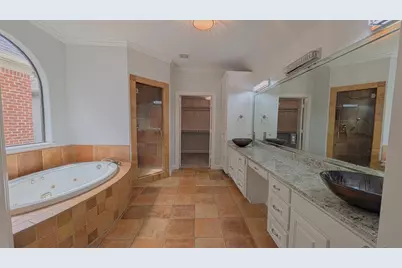 1307 Riverine Court, Houston, TX 77055 - Photo 29