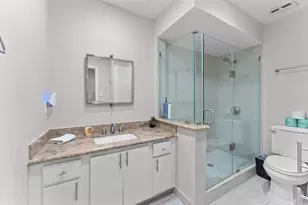 3804 Lake St, Houston, TX 77098 - Photo 25
