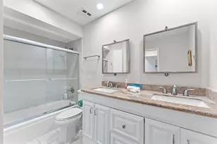 3804 Lake St, Houston, TX 77098 - Photo 23