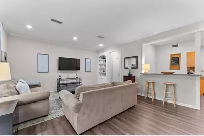 3804 Lake Street, Houston, TX 77098 - Photo 9