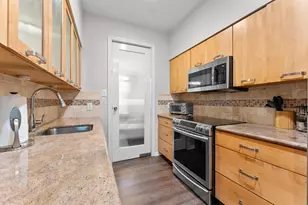 3804 Lake St, Houston, TX 77098 - Photo 13