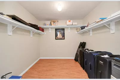 9519 Summer Laurel Lane, Houston, TX 77088 - Photo 15