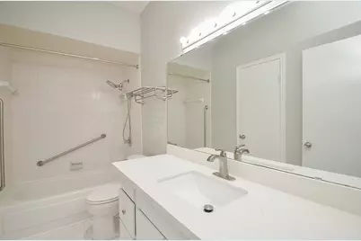 2475 Underwood Street #382, Houston, TX 77030 - Photo 19