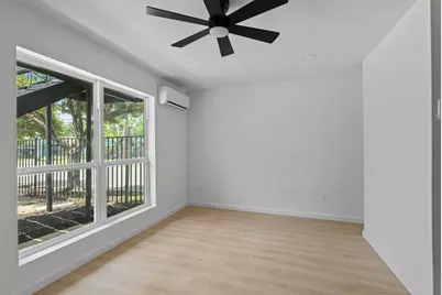 6840 Fairway Drive #15, Houston, TX 77087 - Photo 15
