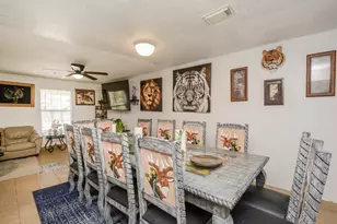 3421 Ave C, Dickinson, TX 77539 - Photo 7