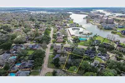 18230 Caprice Lane, Houston, TX 77058 - Photo 39
