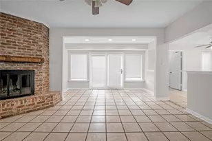 18230 Caprice Ln, Houston, TX 77058 - Photo 43