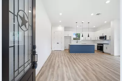 1613 Luzon Street, Houston, TX 77009 - Photo 5