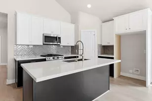 5210 Getty Ln, Iowa Colony, TX 77583 - Photo 15