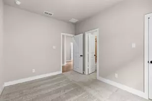 5210 Getty Ln, Iowa Colony, TX 77583 - Photo 7