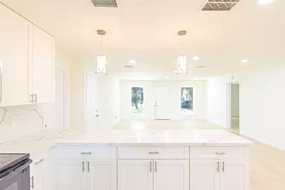 13619 Elm Court, Sugar Land, TX 77498 - Photo 19