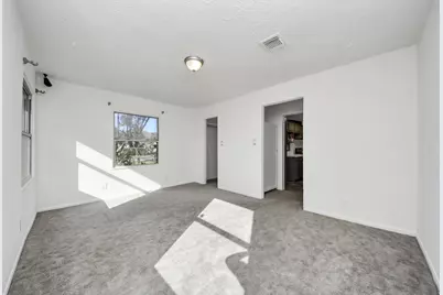 1404 Aldrich Street, Houston, TX 77055 - Photo 13