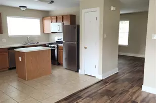 819 Lightningbug Ln, Conroe, TX 77301 - Photo 7